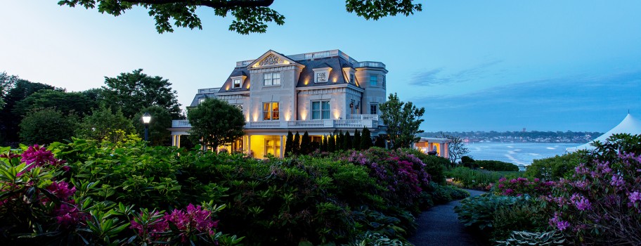 The Chanler at Cliff Walk Image