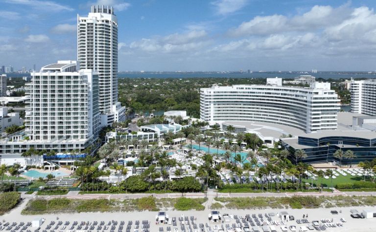 Fontainebleau Miami Beach Image