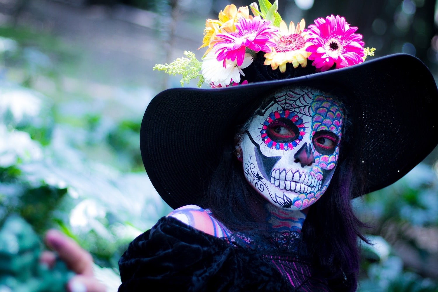 Gay Mexico holiday Day of the Dead. Gay events nightlife.